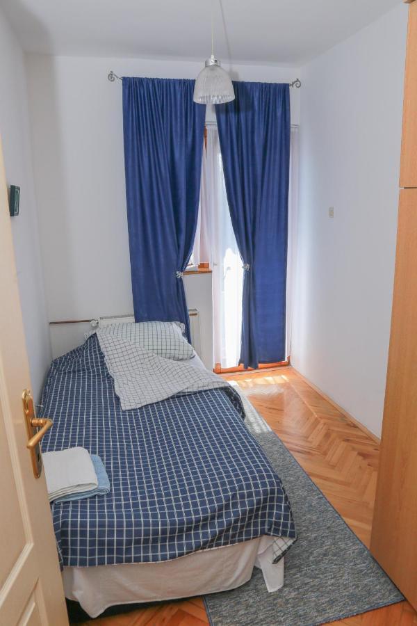 Apartman Marija Appartement Pirot Buitenkant foto
